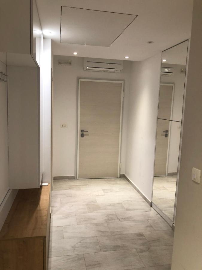 Sunny Apartment Ana ميدولين المظهر الخارجي الصورة