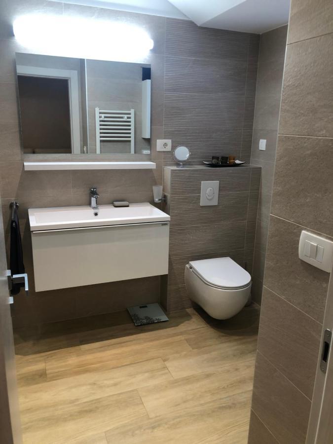 Sunny Apartment Ana ميدولين المظهر الخارجي الصورة