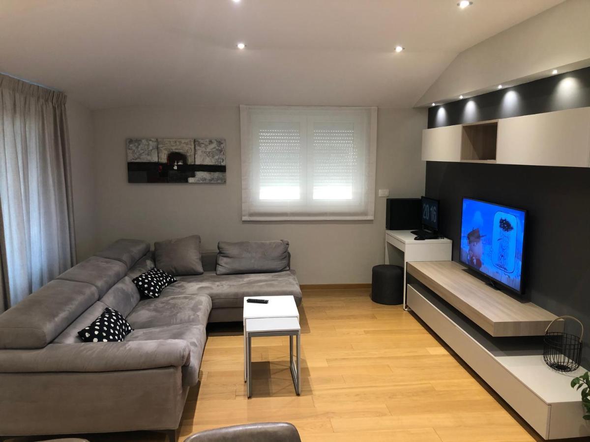 Sunny Apartment Ana ميدولين المظهر الخارجي الصورة