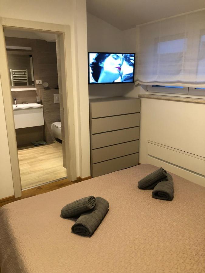 Sunny Apartment Ana ميدولين المظهر الخارجي الصورة