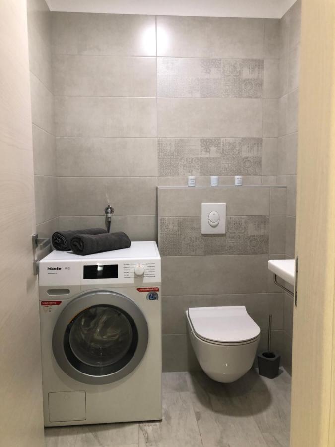 Sunny Apartment Ana ميدولين المظهر الخارجي الصورة